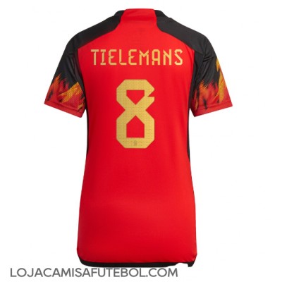 Camisa de Futebol Bélgica Youri Tielemans #8 Equipamento Principal Mulheres Mundo 2022 Manga Curta